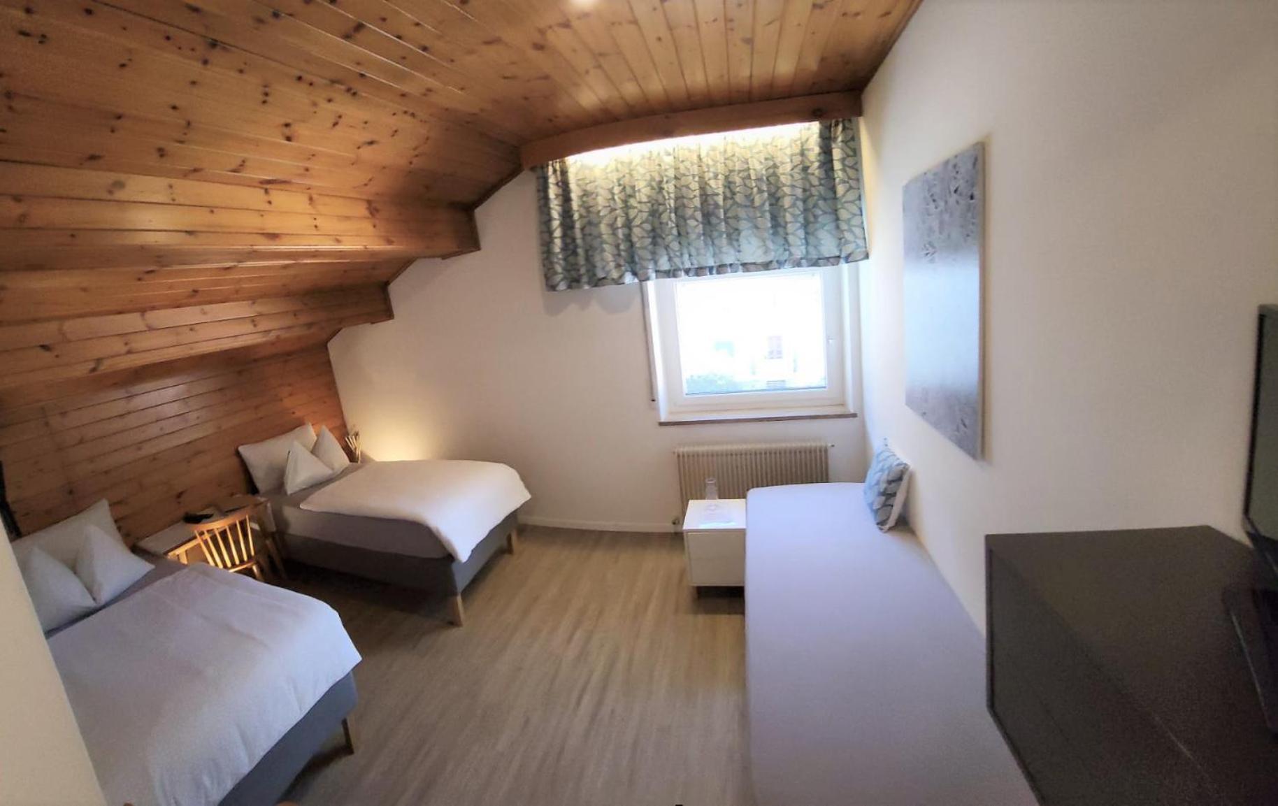Gasthof Salurn Room photo