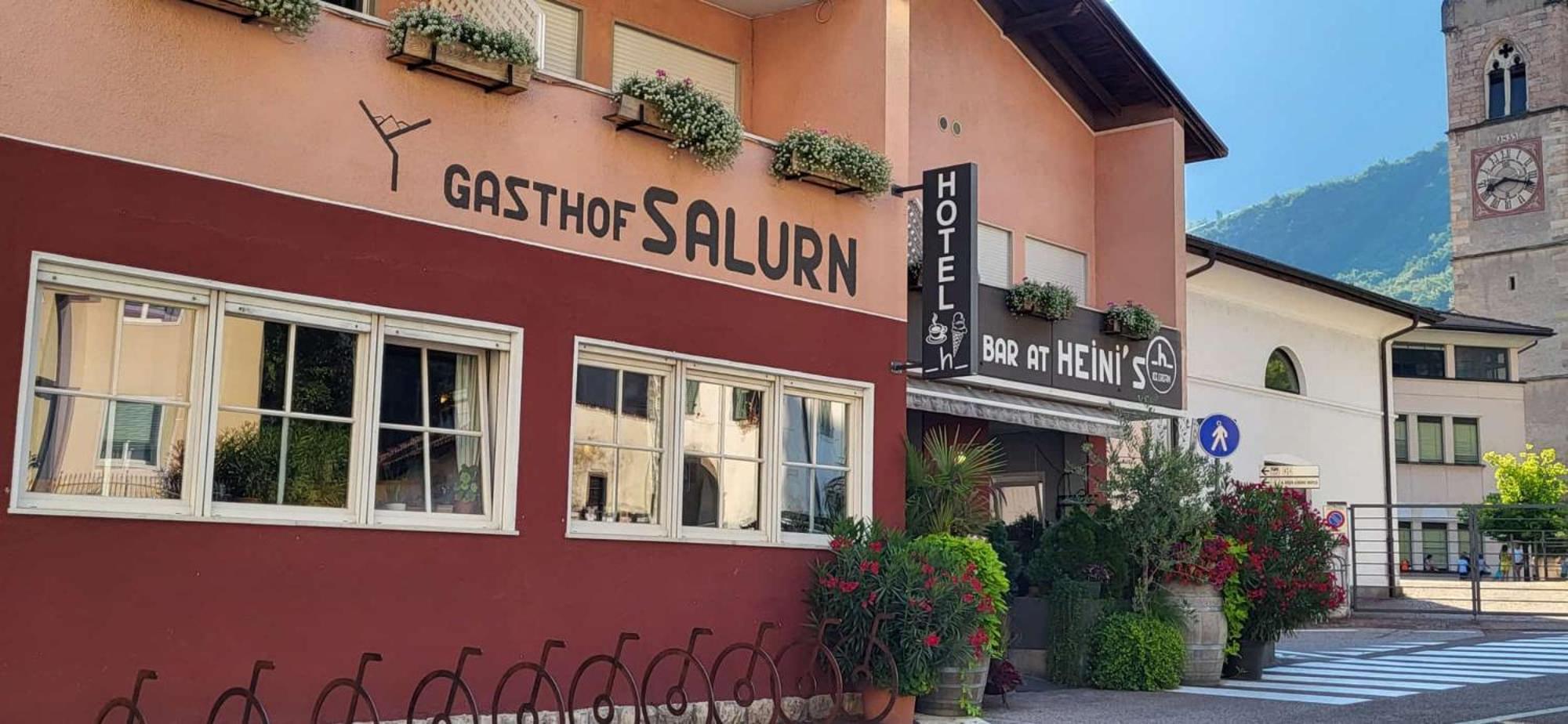 Gasthof Salurn Exterior photo